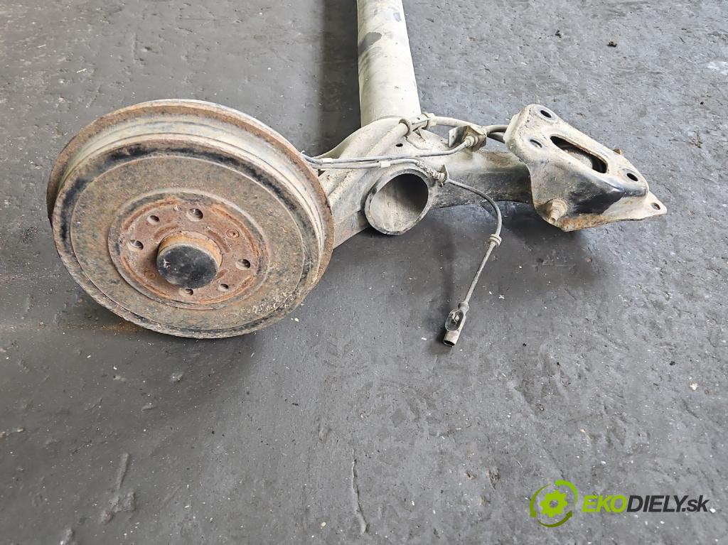 Opel Corsa E 2014-2019 1.4 16V 90 hp manual 66 kW 1398 cm3 5- zadní výztuha  (Výztuhy zadní)