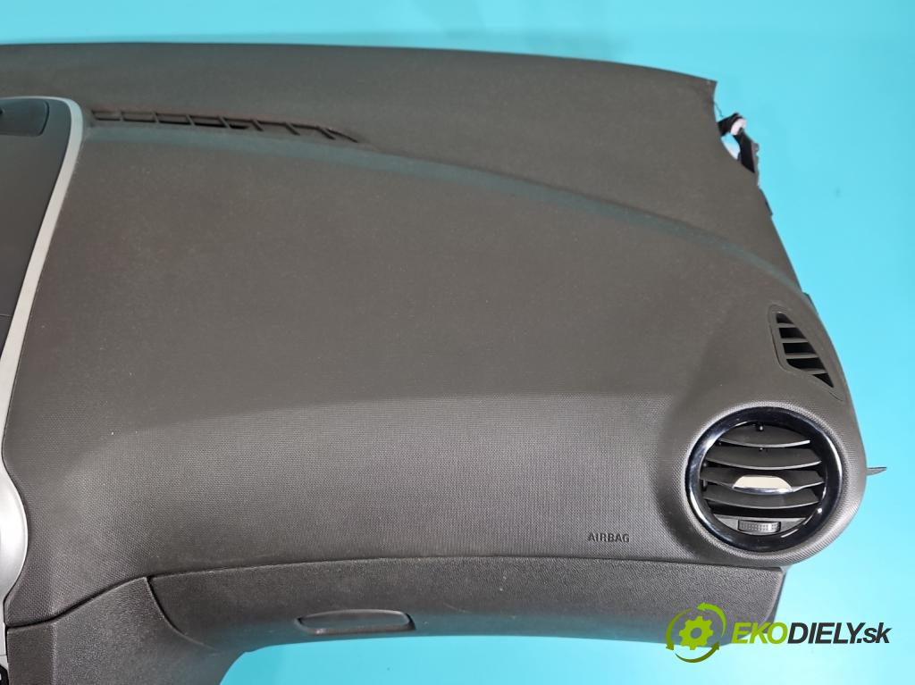 Opel Corsa D 2006-2014 1.2 16V 80 HP manual 59 kW 1229 cm3 5- kokpit,pristrojová doska rozdeľovacia
