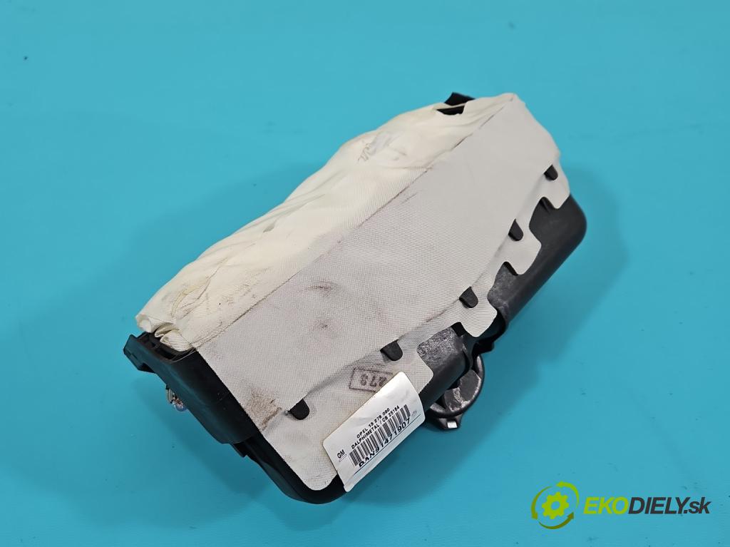Opel Corsa D 2006-2014 1.2 16V 80 HP manual 59 kW 1229 cm3 5- kokpit,pristrojová doska rozdeľovacia