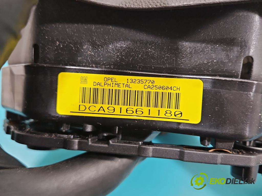 Opel Corsa D 2006-2014 1.2 16V 80 HP manual 59 kW 1229 cm3 5- volant 13230290 (Volant)