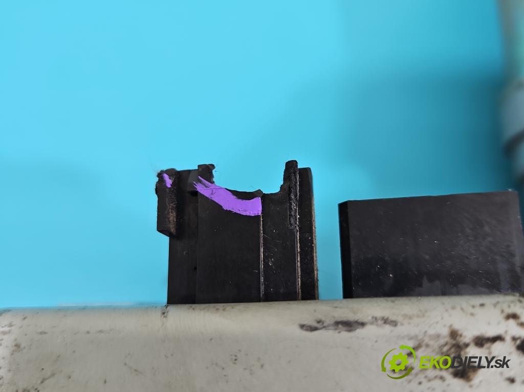 Opel Corsa C 2000-2006 1.2 16V 75 HP manual 55 kW 1199 cm3 5- čerpadlo posilovač 13136673 (Servočerpadlo, pumpa riadenia)