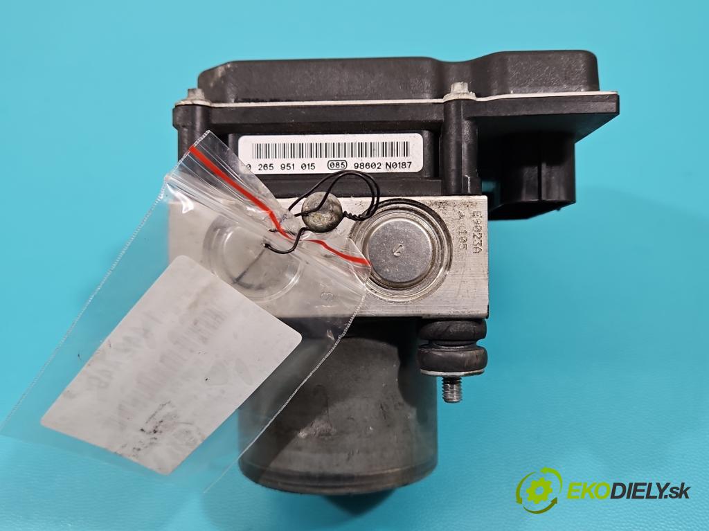 Opel Corsa D 2006-2014 1.2 16V 80 HP manual 59 kW 1229 cm3 5- čerpadlo abs 0265230332 (Pumpa ABS)