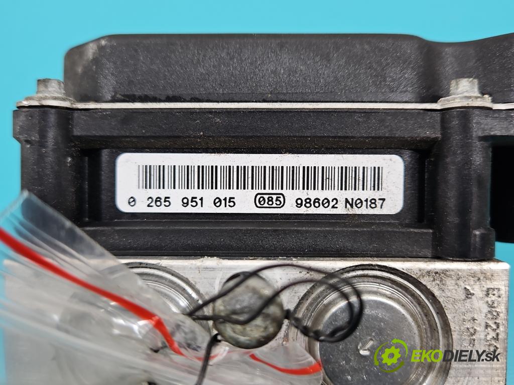 Opel Corsa D 2006-2014 1.2 16V 80 HP manual 59 kW 1229 cm3 5- čerpadlo abs 0265230332 (Pumpa ABS)