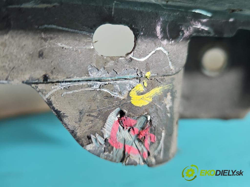 Alfa romeo 159 1.9 jtd 150 hp manual 110 kW 1900 cm3 4- blatnik přední pravý  (Klika dveří ostatní)