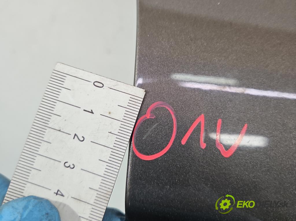 Alfa romeo 159 1.9 jtd 150 hp manual 110 kW 1900 cm3 4- blatnik přední pravý  (Klika dveří ostatní)