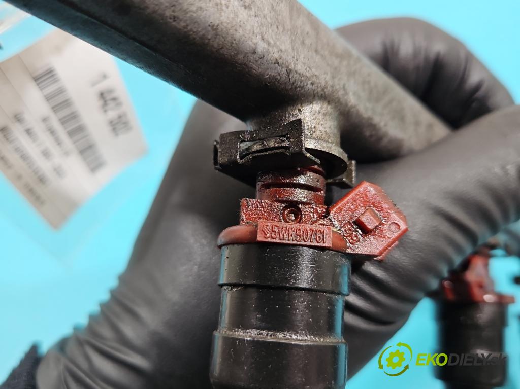 Opel Astra II 1998-2009 2.0 OPC 160 hp manual 118 kW 1998 cm3 3- vstřikovač 5WK90761 (Vstřikovače)