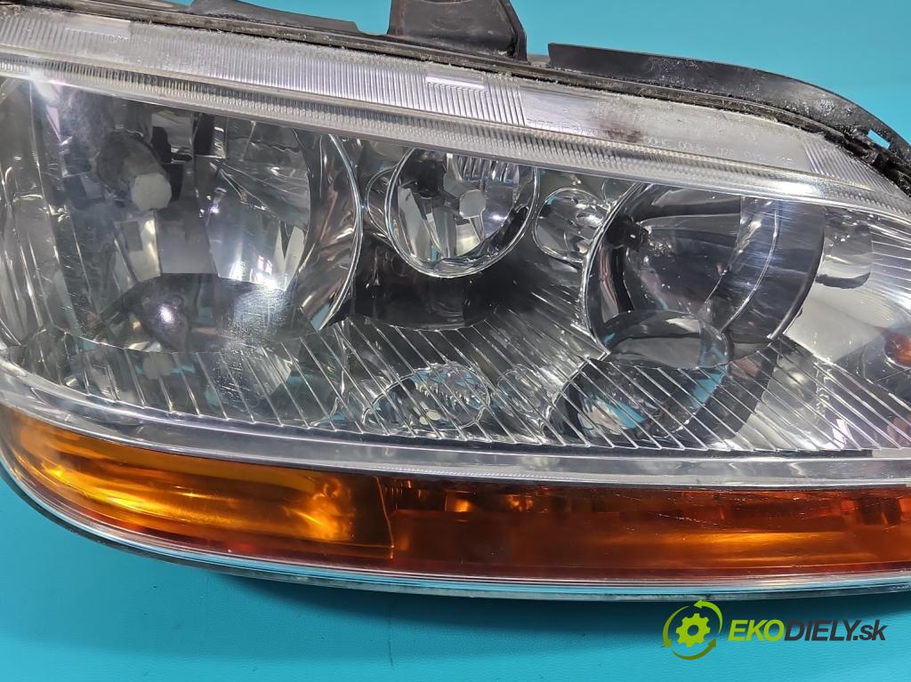 Fiat Idea 1.9 jtd 101 HP manual 74 kW 1910 cm3 5- Reflektor: pravý 51747606 (Svetlo predné pravé)