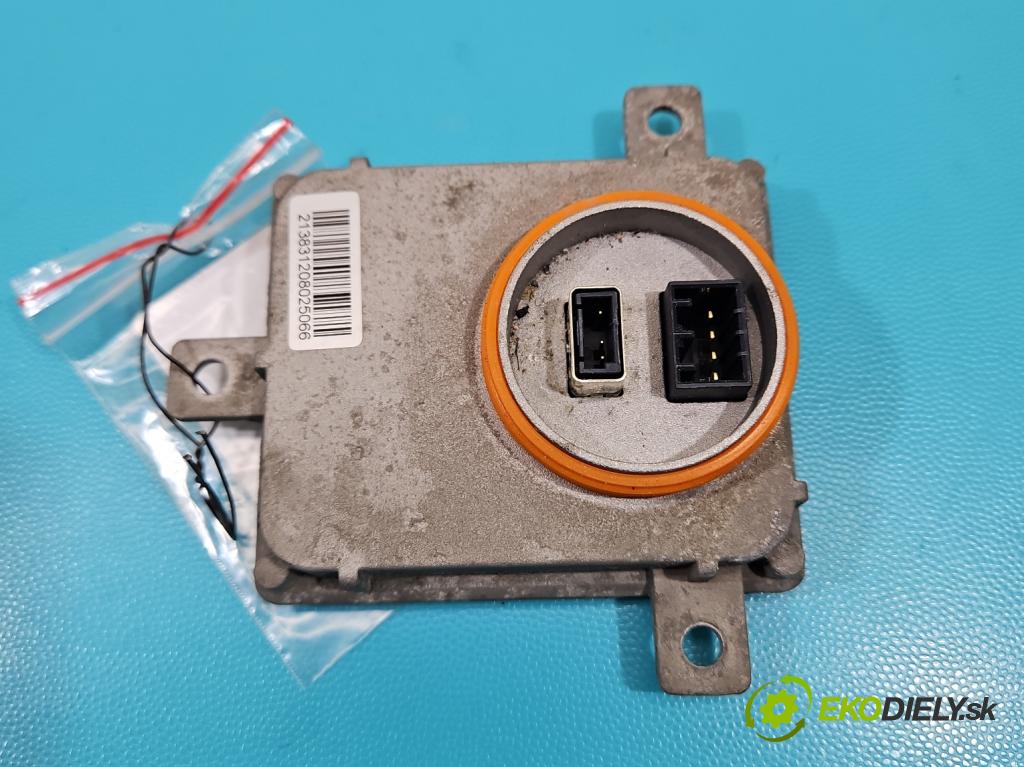 Vw Passat B7 2010-2014 2.0 tdi 140 HP manual 103 kW 1968 cm3 5- střídač: xenon 8K0941597B (Riadiaca jednotka xenónu)