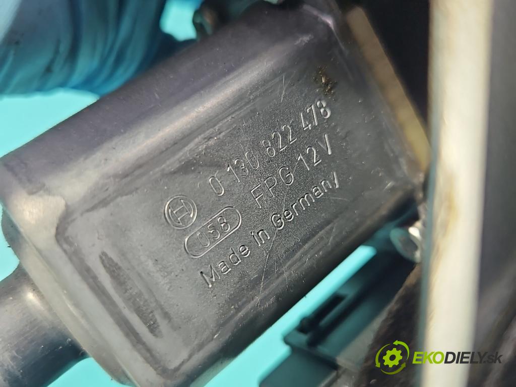 Renault Megane III 2008-2016 2.0 CVT 16V 140 hp automatic 103 kW 1997 cm3 5- mechanismus stahování přední pravý 0130822478