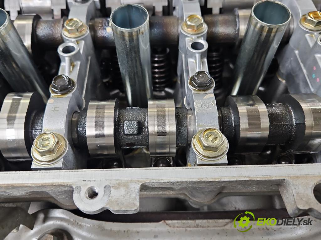 Toyota Auris II 2012-2018 1.6 16V 132 HP manual 97 kW 1598 cm3 5- motor benzín: 1ZR