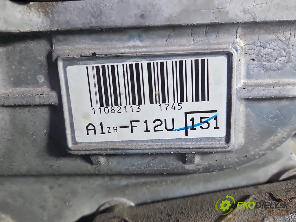 Toyota Auris II 2012-2018 1.6 16V 132 HP manual 97 kW 1598 cm3 5- motor benzín: 1ZR