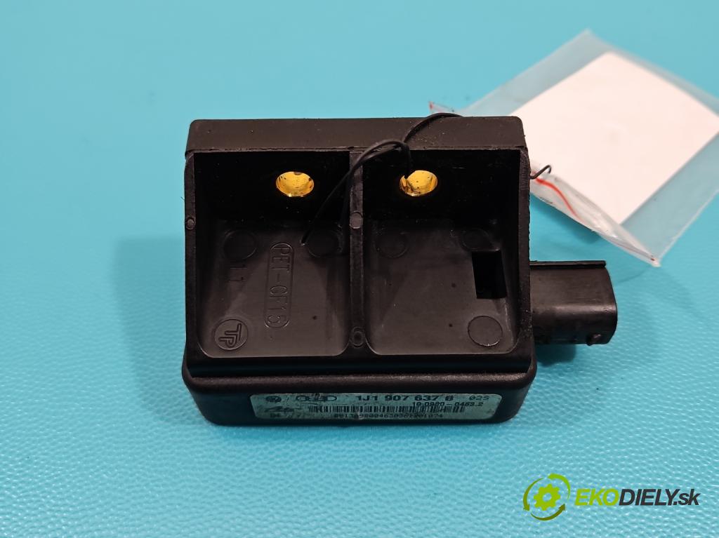 Vw Golf IV 1997-2003 1.9 sdi 68 hp manual 50 kW 1896 cm3 5- snímač ESP 1J1907637B