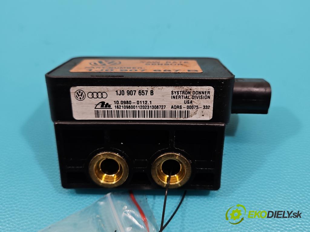 Vw Golf IV 1997-2003 1.9 sdi 68 hp manual 50 kW 1896 cm3 5- snímač ESP 1J1907637B