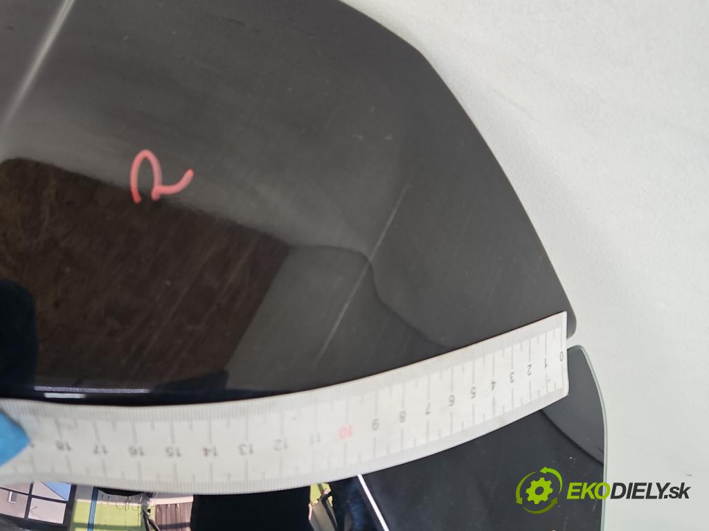 Opel Corsa E 2014-2019 1.4 16V 90 hp manual 66 kW 1398 cm3 5- zadní kufrové dveře  (Zadní kapoty)