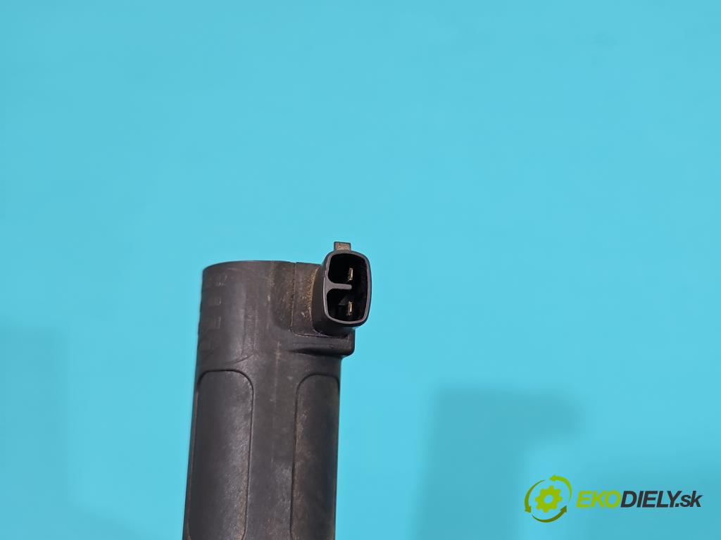 Dacia Duster I 2010-2018 1.6 16V 105 HP manual 77 kW 1598 cm3 5- cievka zapaľovacia 8200765882 (Zapaľovacia cievka)