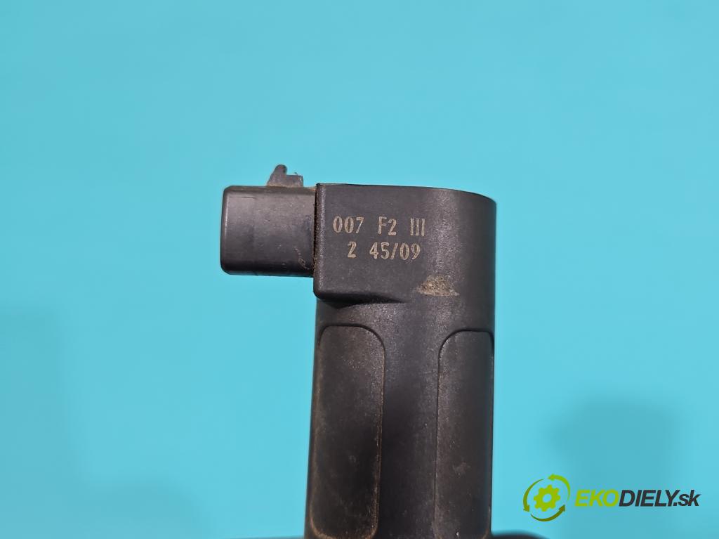 Dacia Duster I 2010-2018 1.6 16V 105 HP manual 77 kW 1598 cm3 5- cievka zapaľovacia 8200765882 (Zapaľovacia cievka)