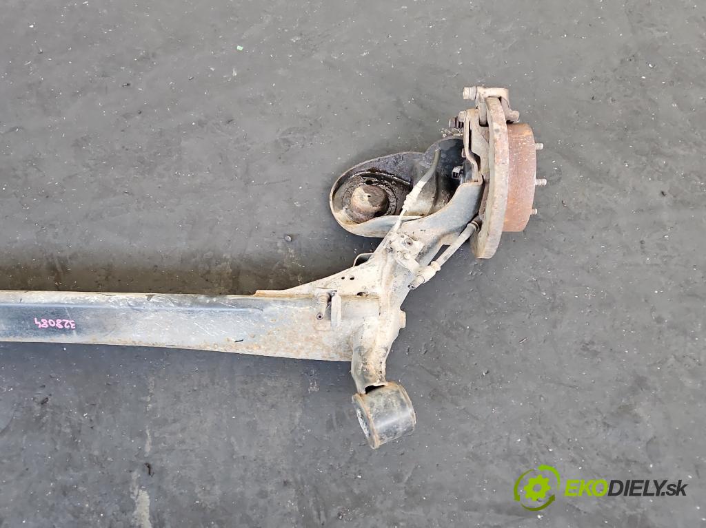 Kia Soul I 2008-2013 1.6 16V 126 hp manual 92,7 kW 1591 cm3 5- zadní výztuha  (Výztuhy zadní)