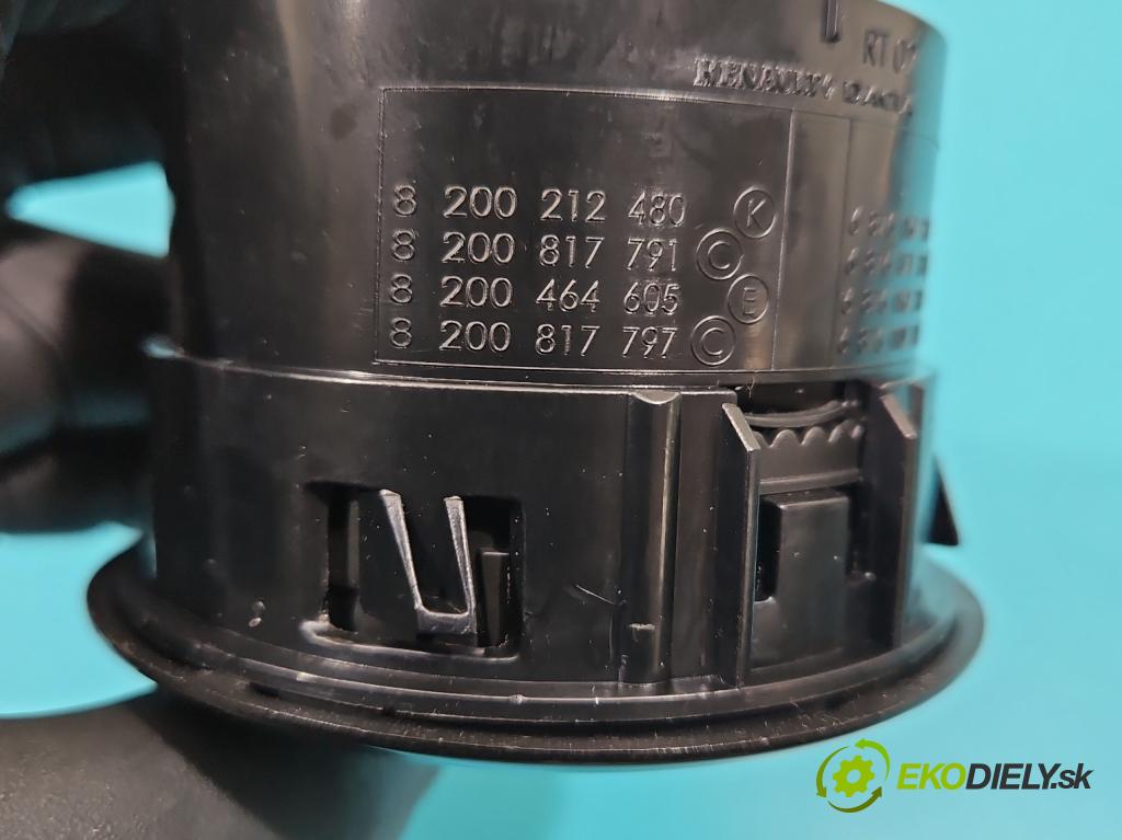 Dacia Duster I 2010-2018 1.6 16V 105 HP manual 77 kW 1598 cm3 5- Mřížka: kúrenia stredová 687606726 (Mriežka kúrenia (fukár))