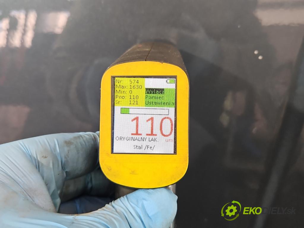 Seat Leon I 1999-2005 1.8 20V 125 HP manual 92 kW 1781 cm3 5- kapota predná