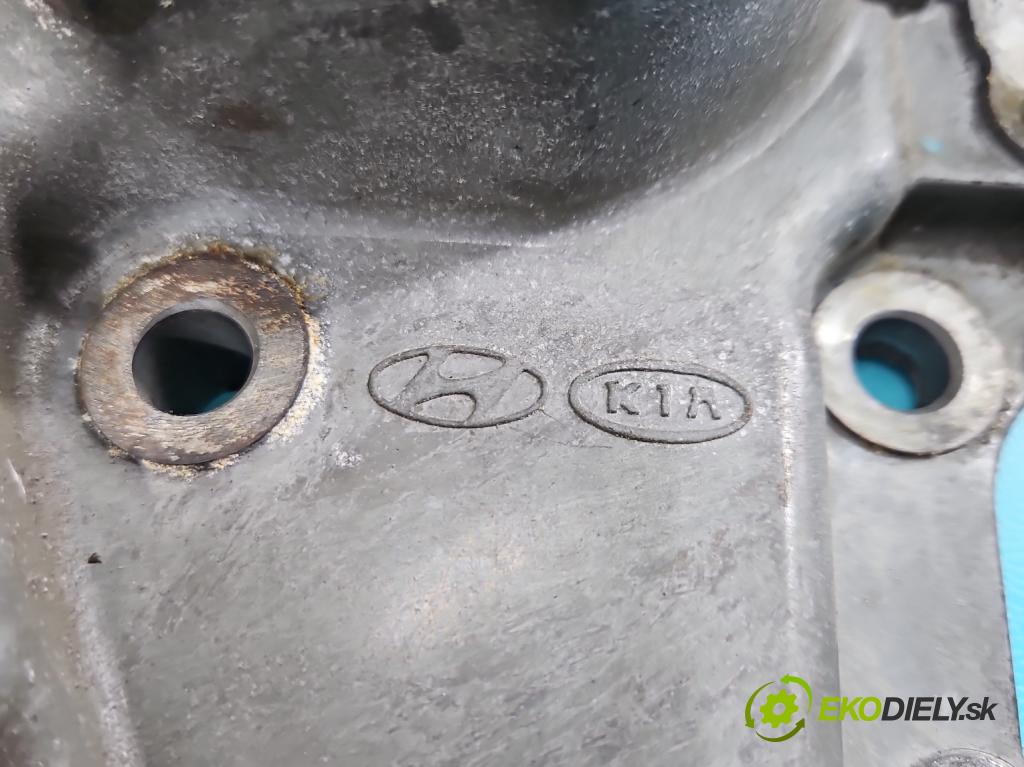 Kia Soul I 2008-2013 1.6 16V 126 hp manual 92,7 kW 1591 cm3 5- obal vačkový 09108B307 (Kryty motora)