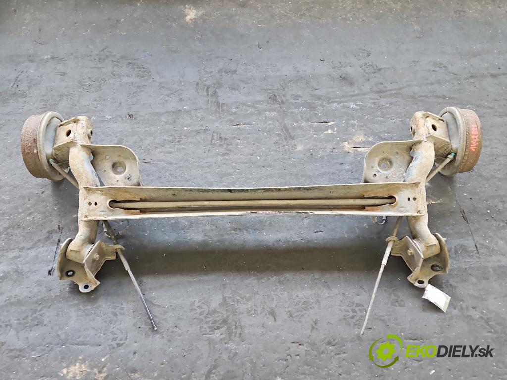 Dacia Duster I 2010-2018 1.6 16V 105 hp manual 77 kW 1598 cm3 5- zadní výztuha  (Výztuhy zadní)