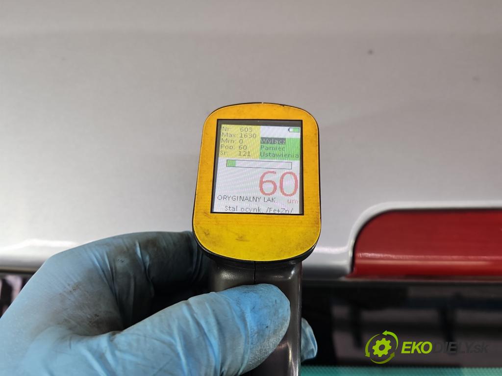 Renault Megane III 2008-2016 2.0 CVT 16V 140 hp automatic 103 kW 1997 cm3 5- zadní kufrové dveře  (Zadní kapoty)