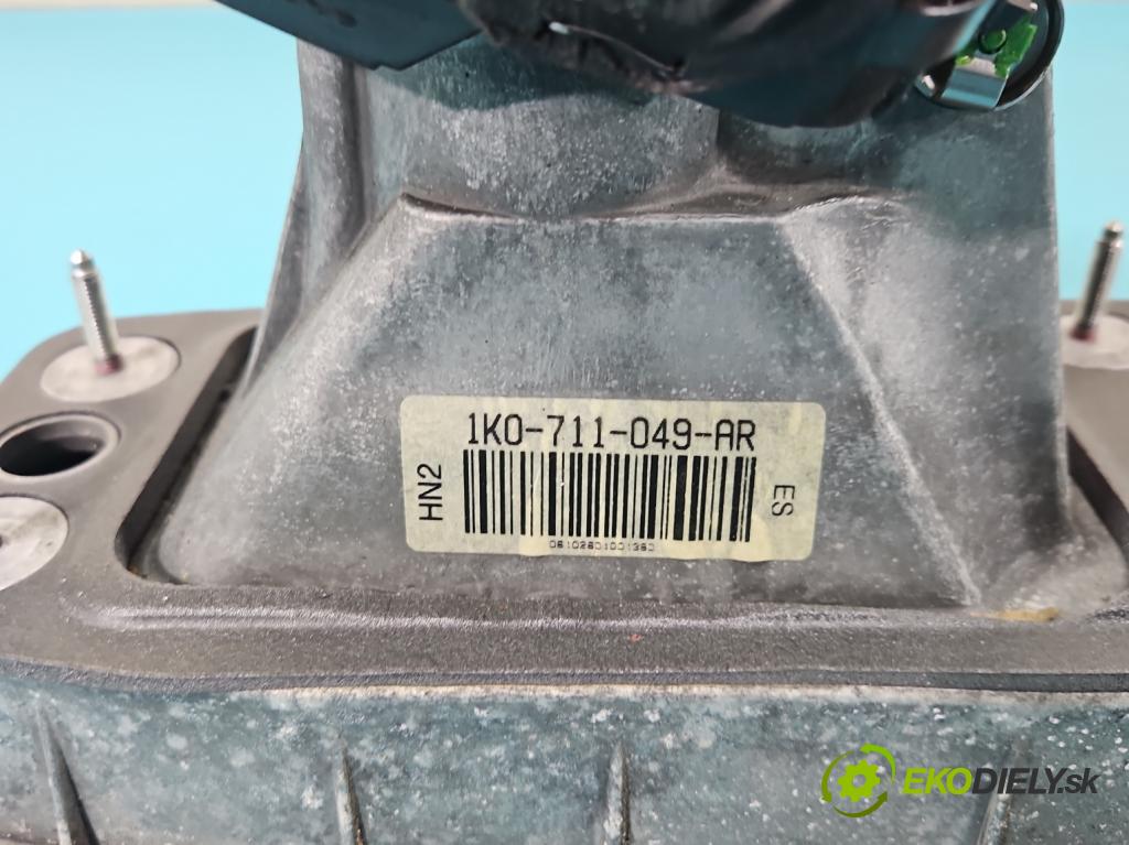 Seat Leon II 2005-2012 1.6 SR 102 HP manual 75 kW 1595 cm3 5- Páka: Změny: stupeň,rýchlosť 1K0711049BE (Rýchlostná páka (kulisa))