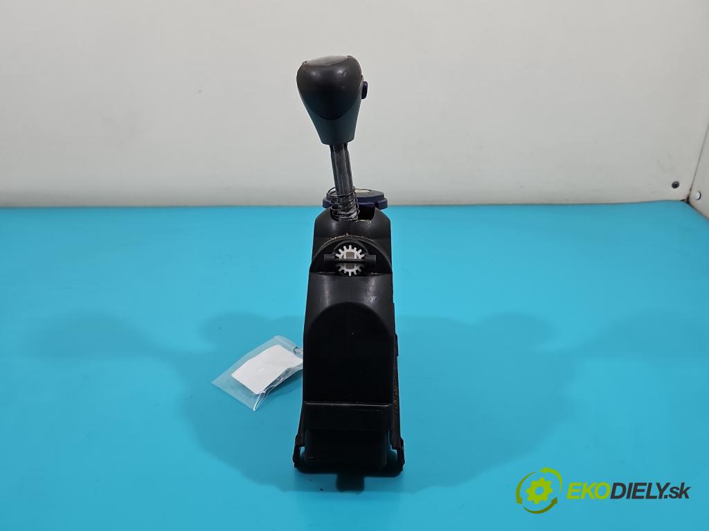 Smart Fortwo 1998-2007 41 HP automatic 30 kW 599 cm3 3- Spínačka  (Spínacia skrinka)