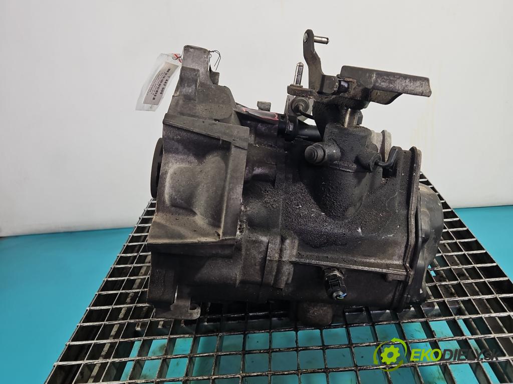 Seat Leon II 2005-2012 1.6 SR 102 HP manual 75 kW 1595 cm3 5- prevodovka stupeň,rýchlosť manual JHV