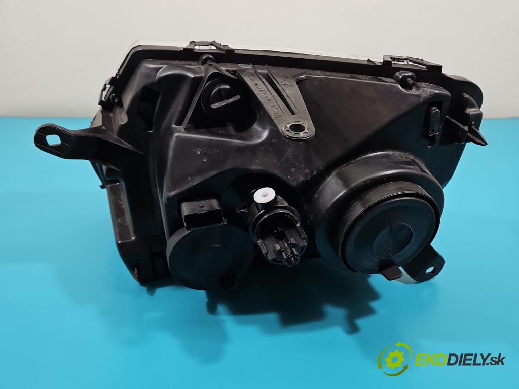 Dacia Duster I 2010-2018 1.6 16V 105 HP manual 77 kW 1598 cm3 5- Reflektor: pravý  (Svetlo predné pravé)