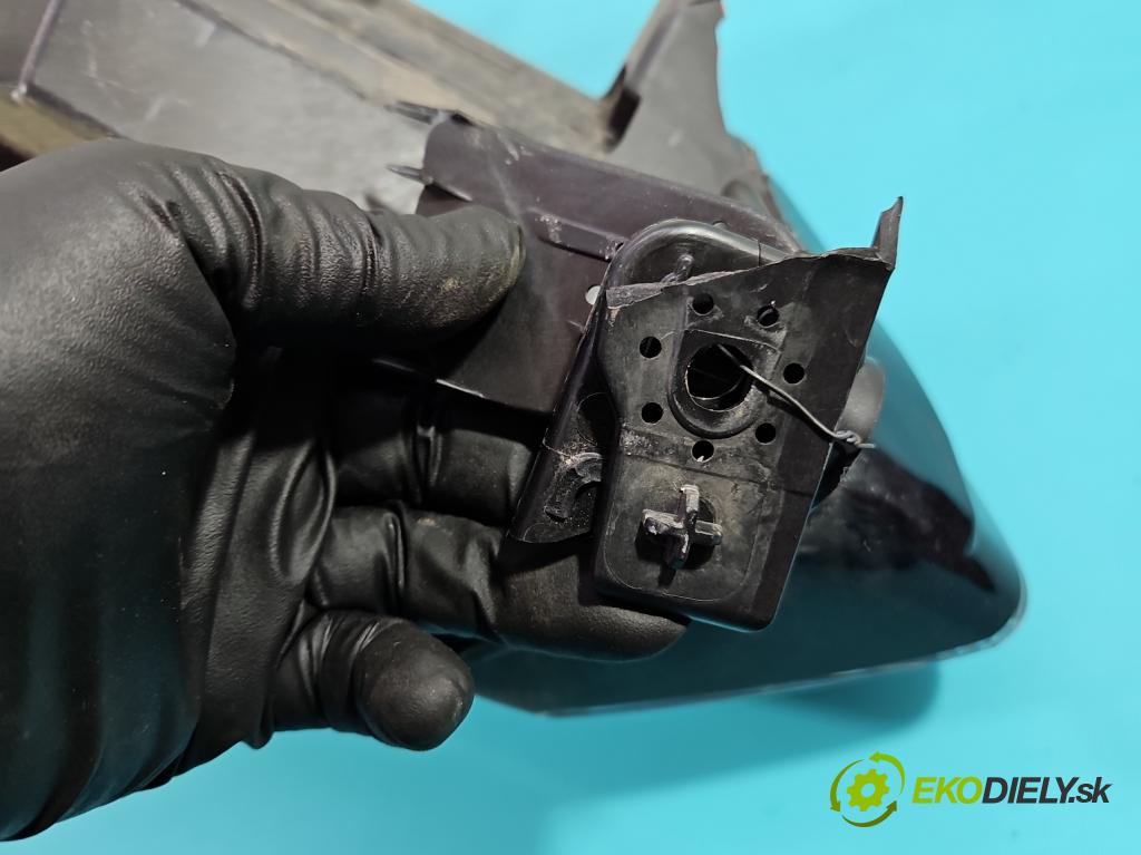 Dacia Sandero III 2020- 1.0 SCe: 91 KM manual 67 kW 999 cm3 5- Reflektor: pravý 260107920R (Svetlo predné pravé)