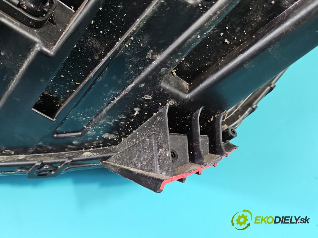 Dacia Sandero III 2020- 1.0 SCe: 91 KM manual 67 kW 999 cm3 5- Reflektor: pravý 260107920R (Svetlo predné pravé)