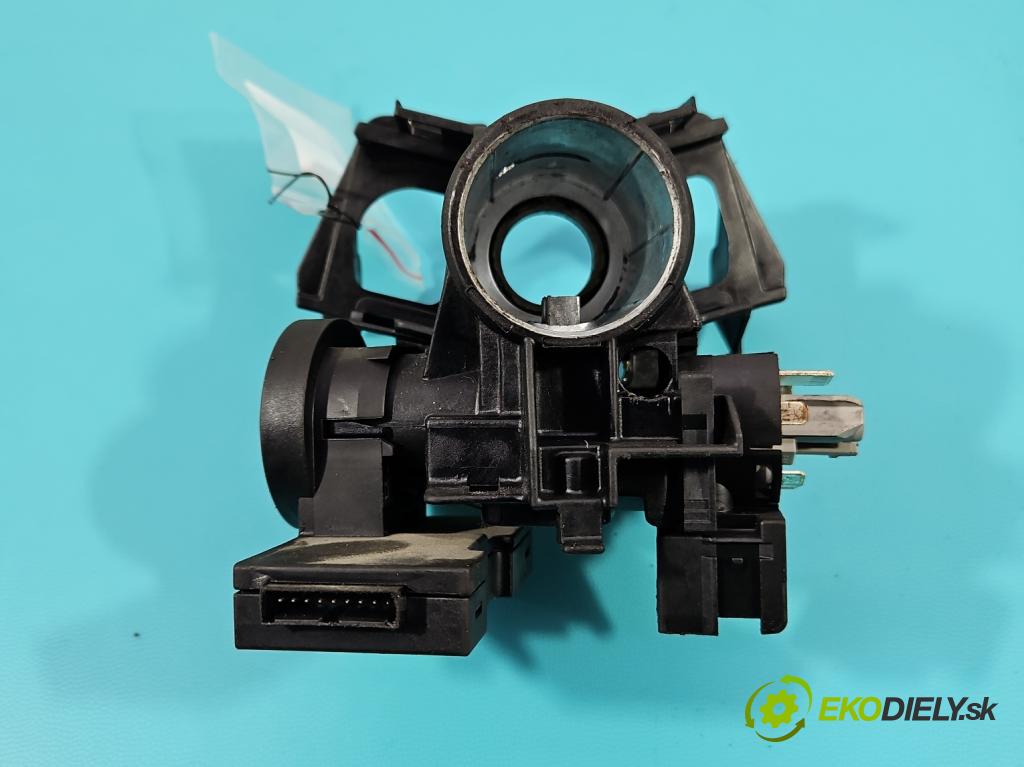 Opel Zafira A 1999-2005 2.2 dti 125 HP manual 92 kW 2172 cm3 5- Spínačka  (Spínacia skrinka)