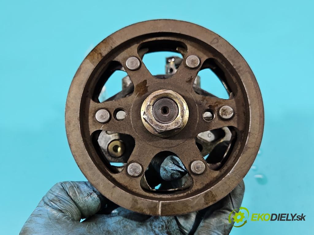 Toyota Corolla E12 2001-2009 2.0 D4D 90 HP manual 66 kW 1995 cm3 5- čerpadlo vstrekovacia 22100-27010 (Vstrekovacie čerpadlo)