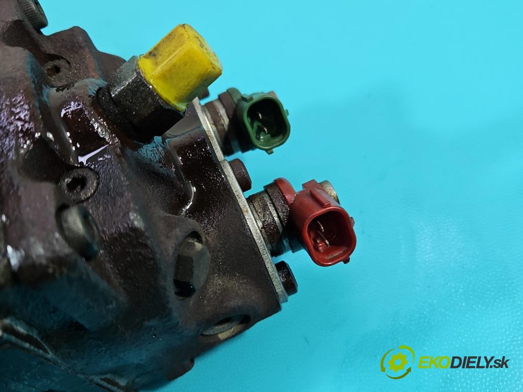 Toyota Corolla E12 2001-2009 2.0 D4D 90 HP manual 66 kW 1995 cm3 5- čerpadlo vstrekovacia 22100-27010 (Vstrekovacie čerpadlo)