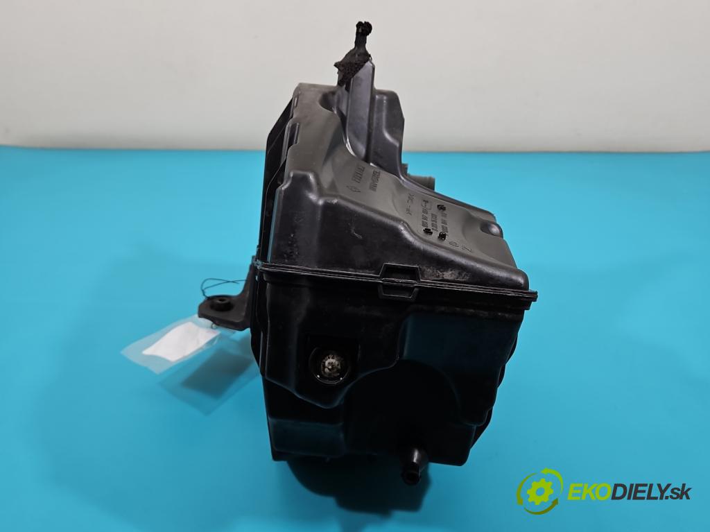 Renault Megane III 2008-2016 2.0 CVT 16V 140 HP automatic 103 kW 1997 cm3 5- obal filtra vzduchu 8200947664B (Obal filtra vzduchu)