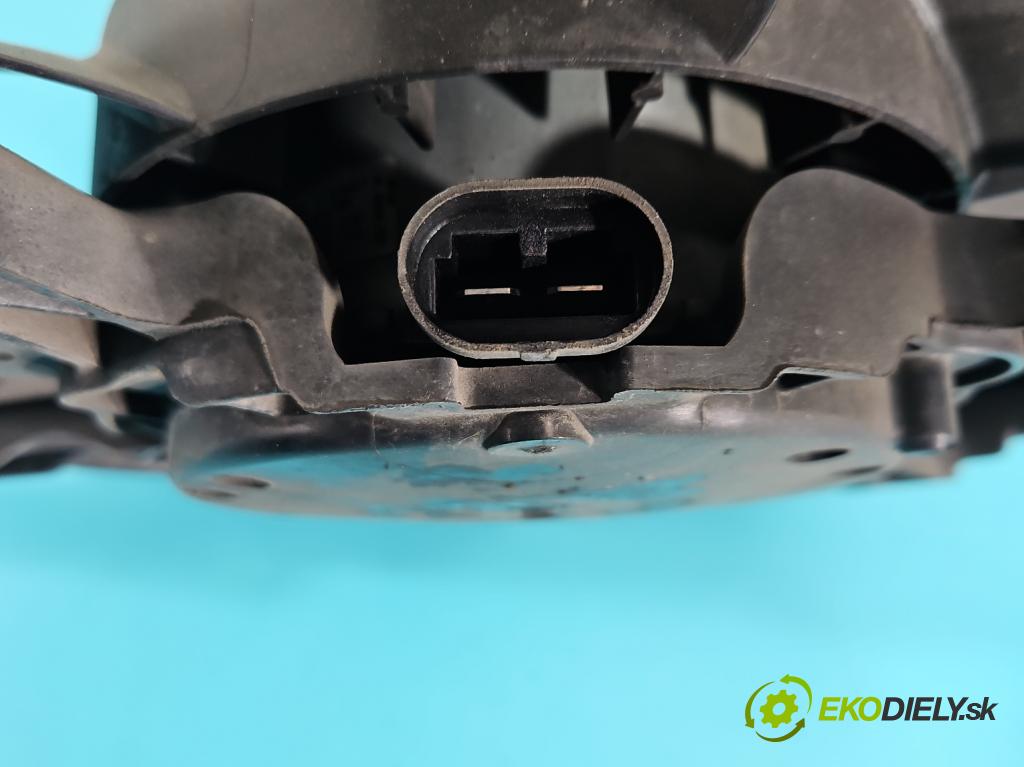 Renault Megane III 2008-2016 2.0 CVT 16V 140 HP automatic 103 kW 1997 cm3 5- Ventilátor chladiča