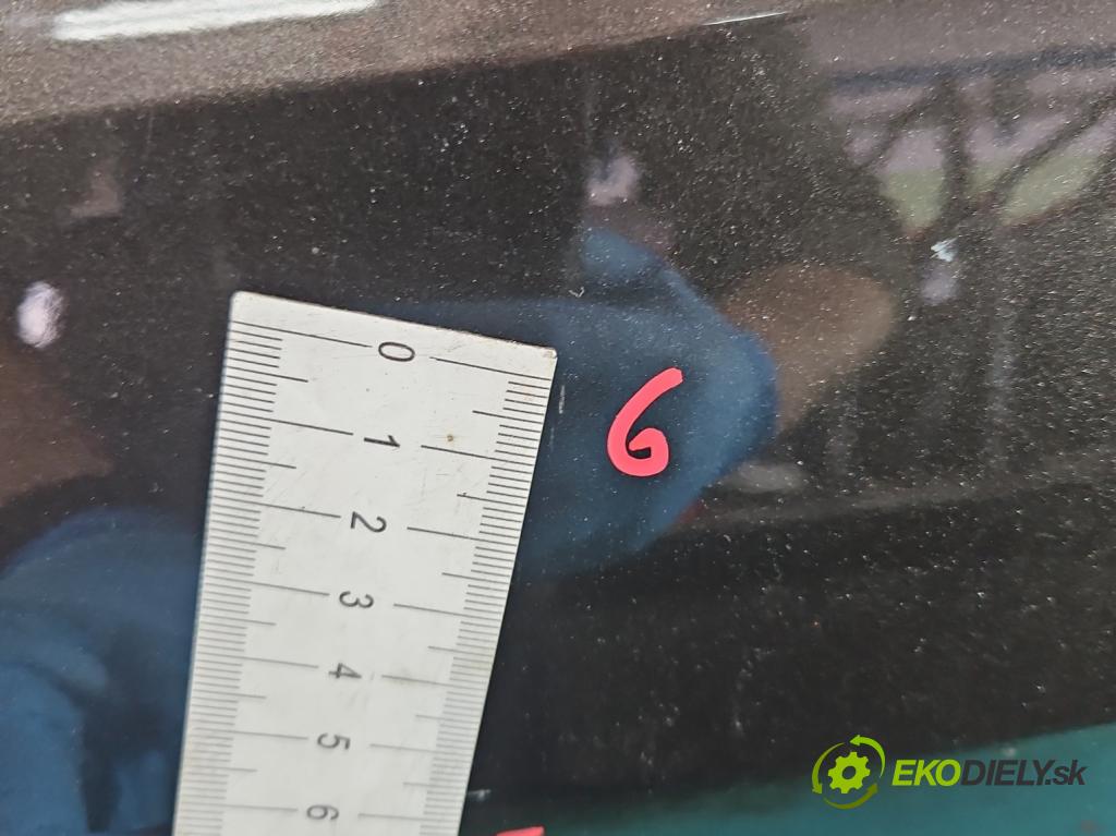 Vw Passat B7 2010-2014 2.0 tdi 140 hp manual 103 kW 1968 cm3 5- zadní kufrové dveře  (Zadní kapoty)