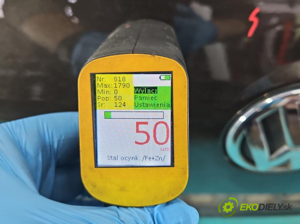 Vw Passat B7 2010-2014 2.0 tdi 140 hp manual 103 kW 1968 cm3 5- zadní kufrové dveře  (Zadní kapoty)