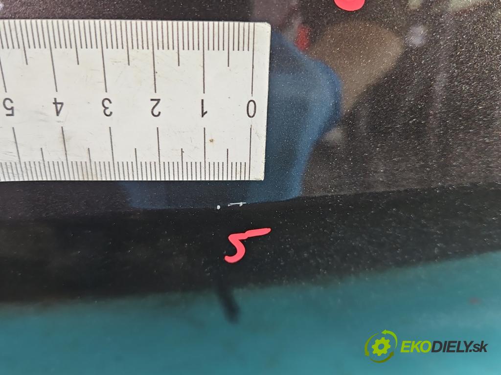 Vw Passat B7 2010-2014 2.0 tdi 140 hp manual 103 kW 1968 cm3 5- zadní kufrové dveře  (Zadní kapoty)