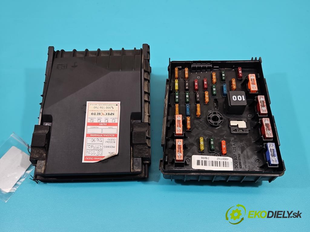 Vw Passat B7 2010-2014 2.0 tdi 140 hp manual 103 kW 1968 cm3 5- skříňka pojistková 3C0937125A (Pojistkové skříňky)