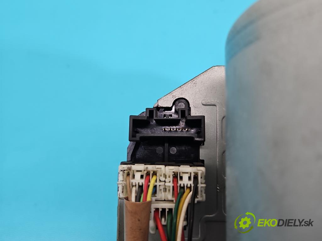 Renault Scenic II 2003-2009 1.6 16V 111KM manual 82 kW 1598 cm3 5- čerpadlo posilovač 8200741585 (Servočerpadlo, pumpa riadenia)