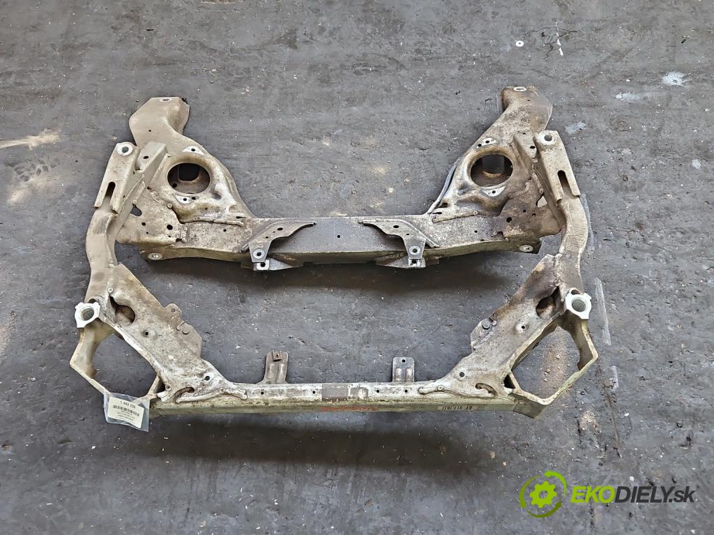 Bmw X1 E84 2009-2015 2.0d 143 HP manual 105 kW 1995 cm3 5- výstuha motora 465414374
