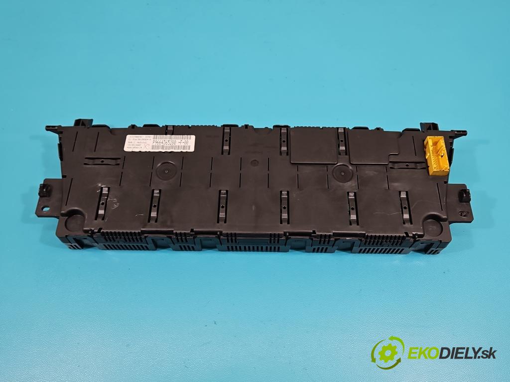 Citroen C4 Picasso I 2006-2013 1.6 hdi 109 HP automatic 80 kW 1560 cm3 5- prístrojovka/ budíky P9664365280 (Prístrojová doska, displej)