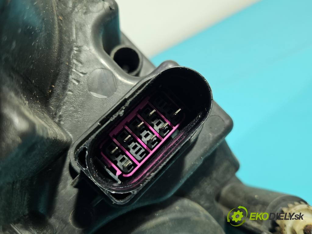 Vw Passat B6 2005-2010 1.9 tdi 105 HP manual 77 kW 1896 cm3 4- Reflektor: pravý 3C0941006J (Svetlo predné pravé)