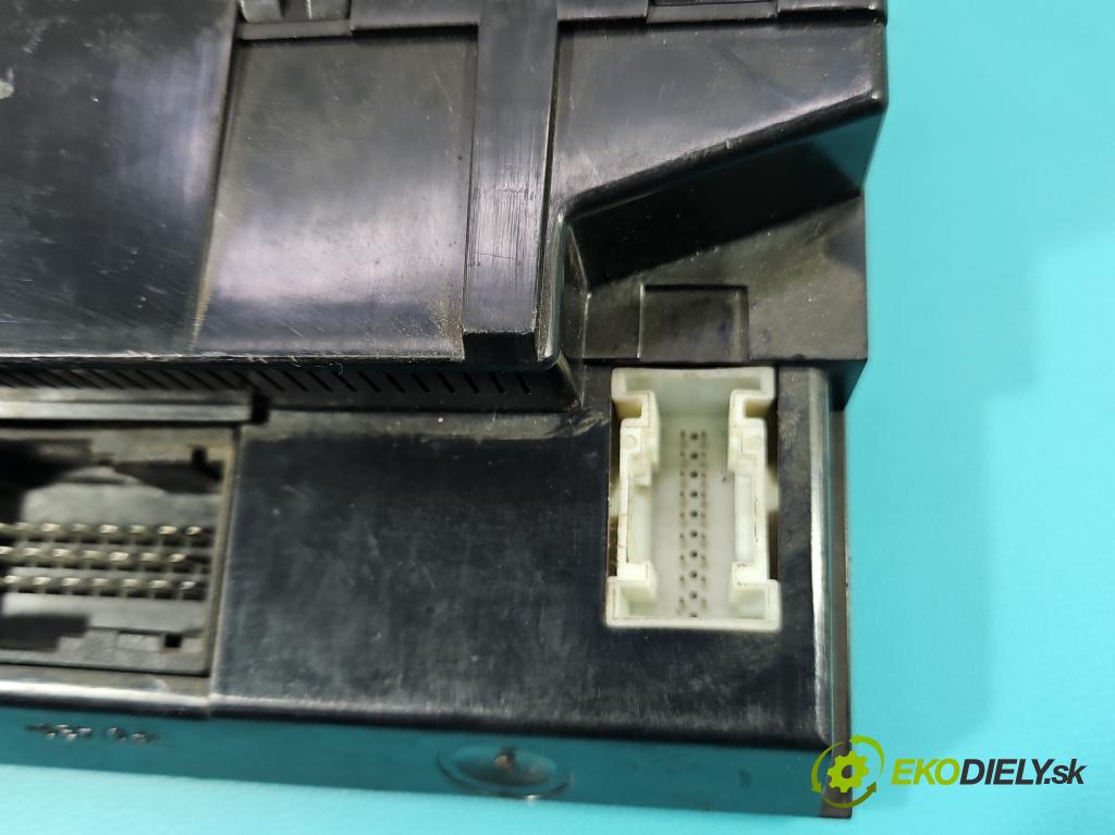 Mercedes C W202 1993-2001 2.0 kompressor 192 HP manual 141 kW 1998 cm3 5- panel kúrenia 2028301285