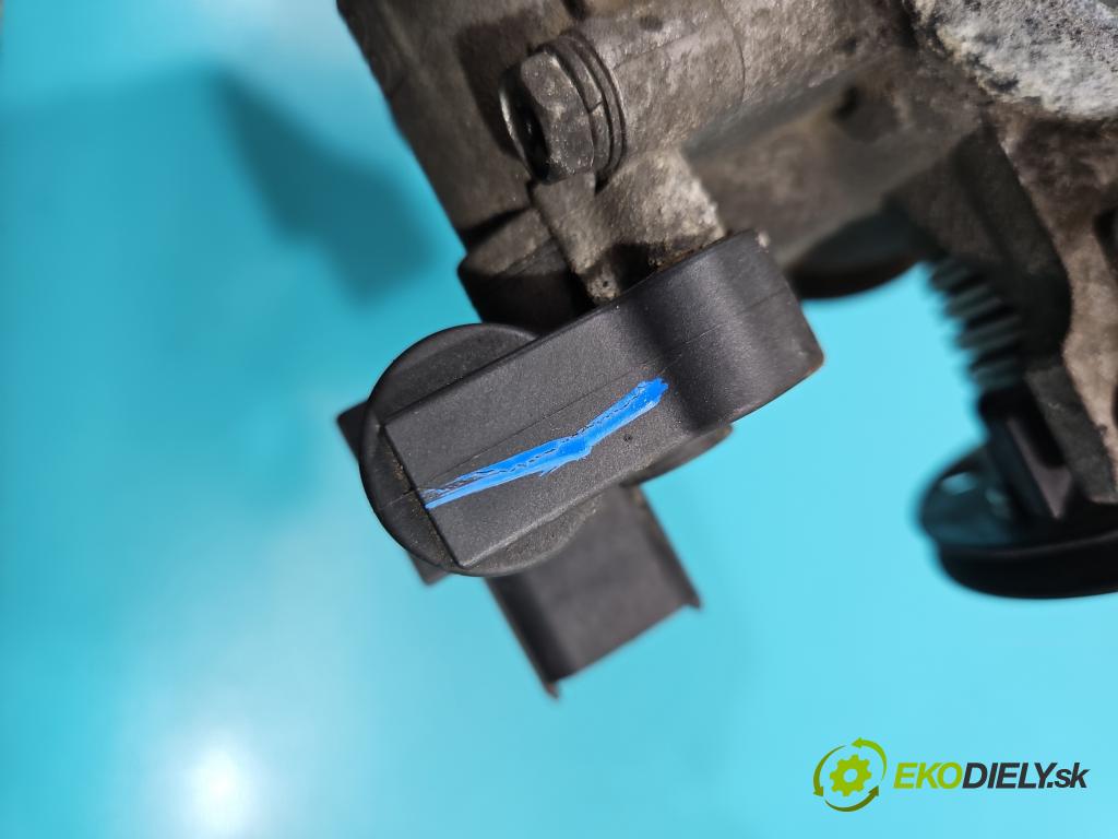 Hyundai I30 I 2007-2012 1.6 16V 126 HP manual 92,7 kW 1591 cm3 5- klapka 35100-2B000 (Škrtiaca klapka)