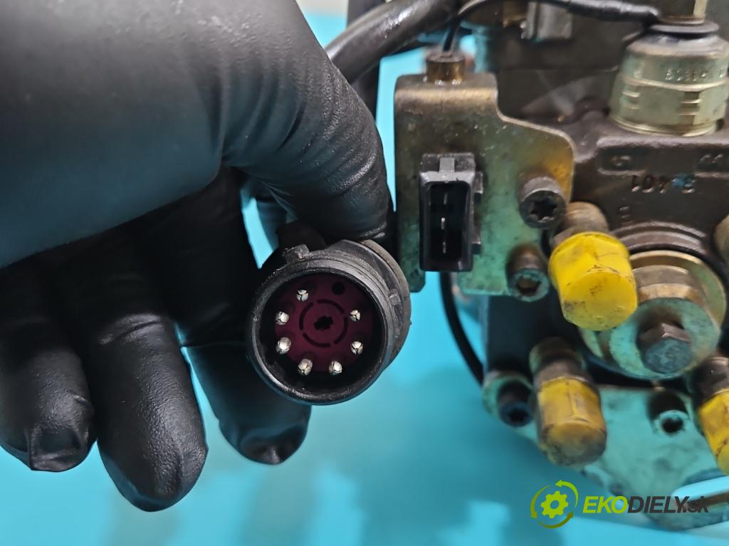 Audi 80 B4 1991-1994 1.9 tdi 90 HP manual 66 kW 1896 cm3 4- čerpadlo vstrekovacia 0460404995 (Vstrekovacie čerpadlo)