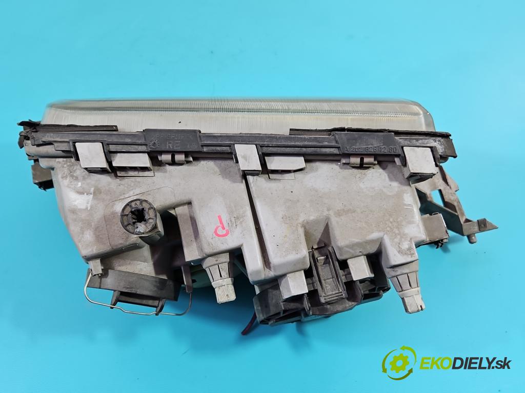 Mercedes C W202 1993-2001 2.0 kompressor 192 HP manual 141 kW 1998 cm3 5- Reflektor: pravý  (Svetlo predné pravé)