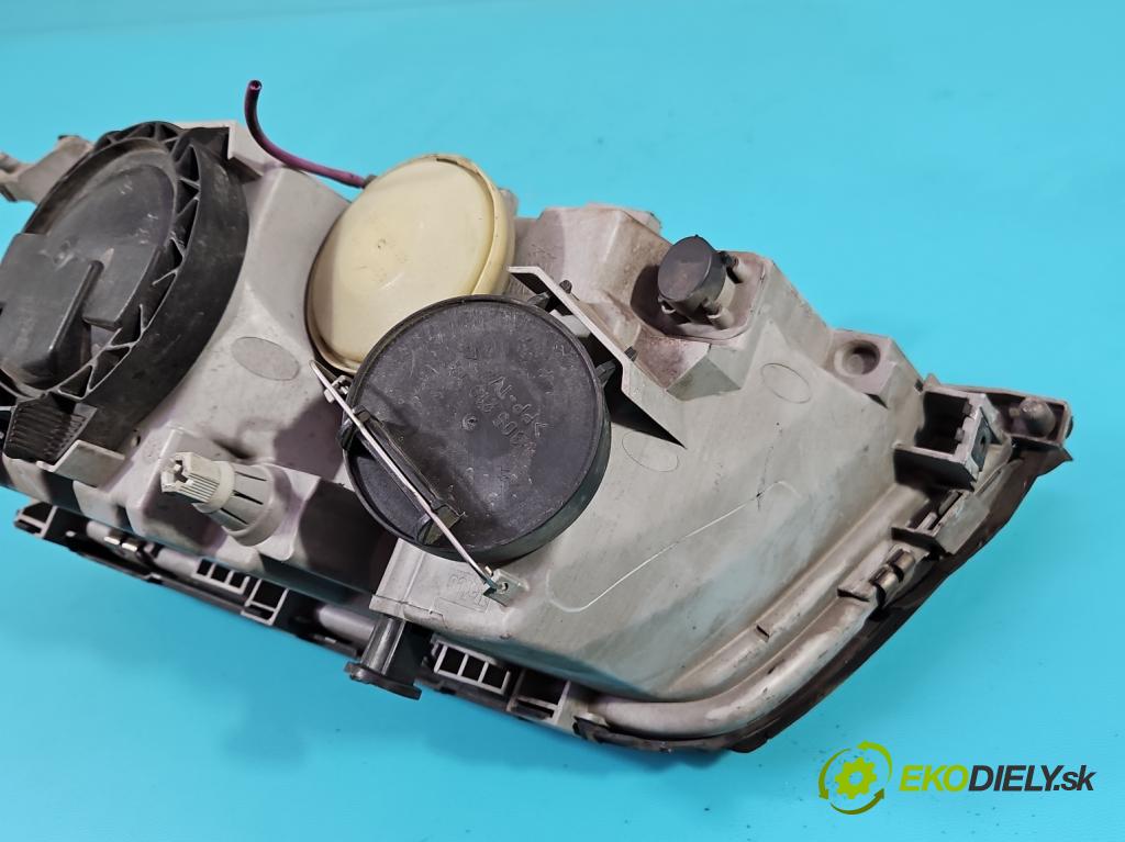 Mercedes C W202 1993-2001 2.0 kompressor 192 HP manual 141 kW 1998 cm3 5- Reflektor: pravý  (Svetlo predné pravé)